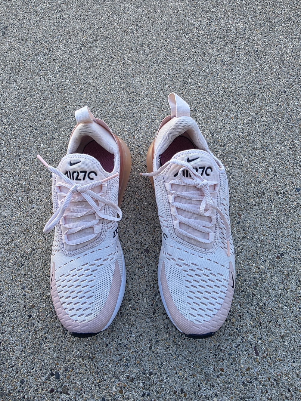 Nike Air Max 270 Women’s Sneaker Size 9 - Picture 5 of 16